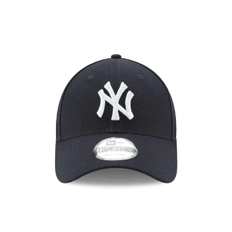 stylish newsboy caps with contrast stitchingNew Era - New York Yankees The League 9FORTY Adjustable Cap (10047538)