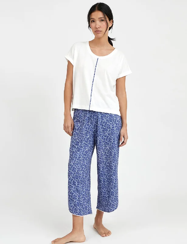 women's pajamas for those who appreciate soft, breathable fabricsDenia Top Ivory