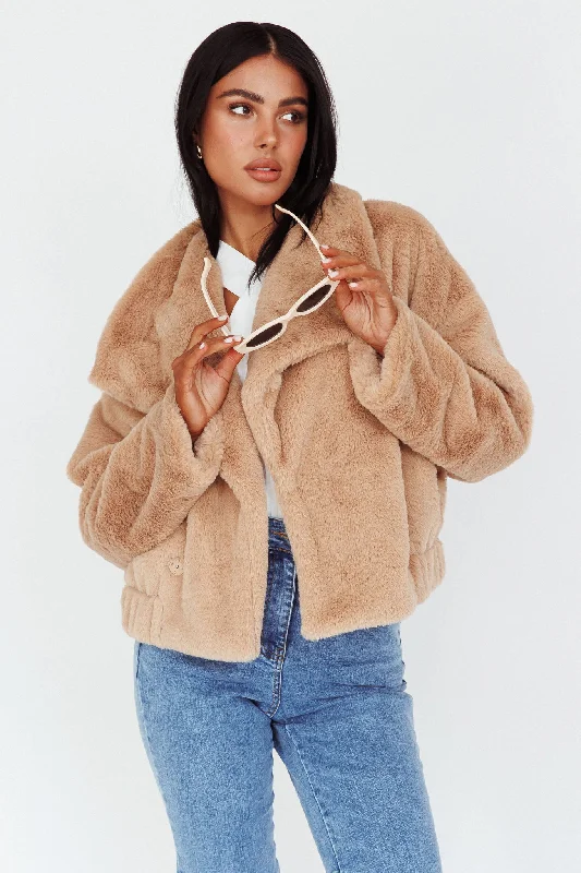 Women's Coats with Fur Trimmed BeltYaro Long Sleeve Faux Fur Jacket Camel