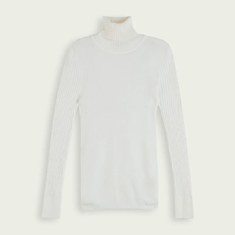 Women's Bosnian Wool SweatersDiagonal Knit Turtleneck (Off-White)