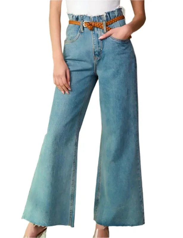 Women's Straight-Leg PantsHigh Waist Jean In Blue