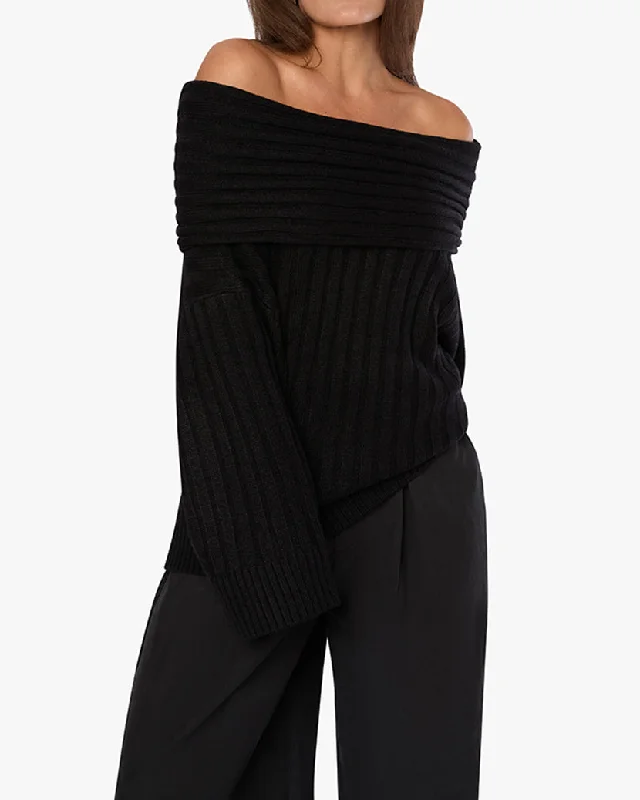 Women's Fitted SweatersOversized Off Shoulder Sweater