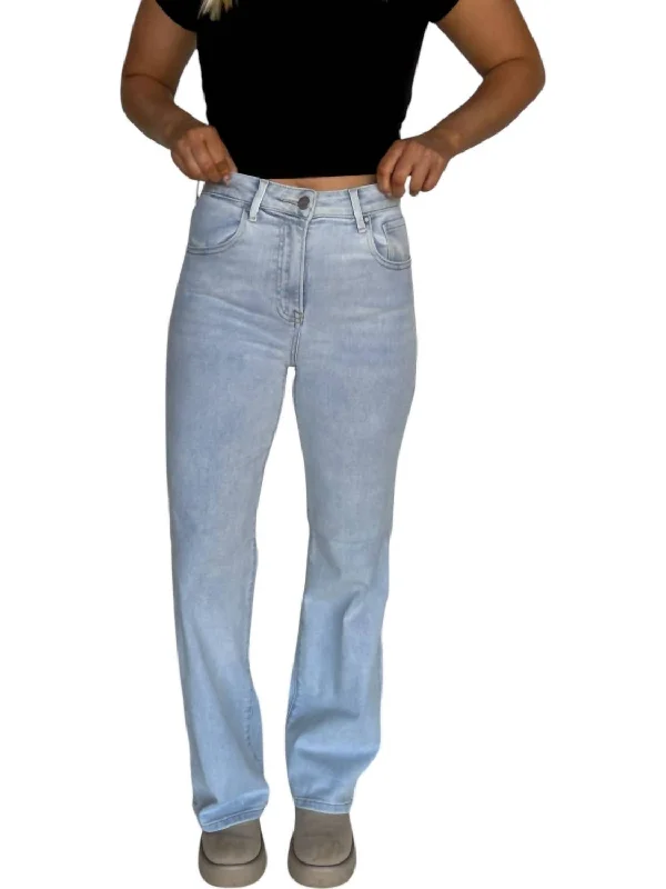 Women's Jodhpurs with V-Shaped HemRover Wide Leg Jeans In Light Wash