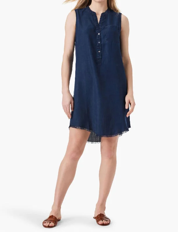 Women's Pleated DressesDenim Throw On Dress In Dark Wash