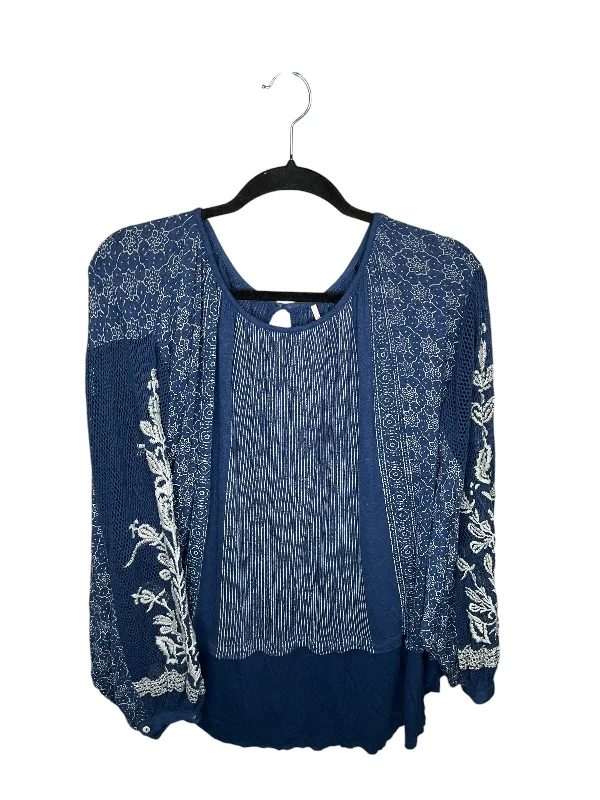 Women's Blouse with Sweetheart NeckTop 3/4 Sleeve By Free People In Blue, Size: L