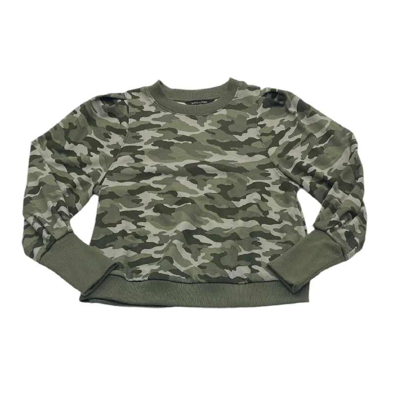 Women's Blouse with Boat CollarTop Long Sleeve By Banana Republic In Camouflage Print, Size: Xs